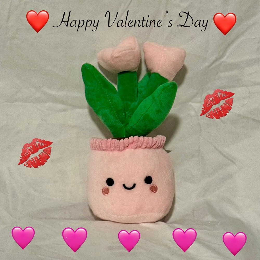 🌷💕Unis Toys 9 inch Tulip Plant Plush 💕 🌷